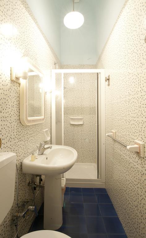 B&B Ester ピサ 部屋 写真